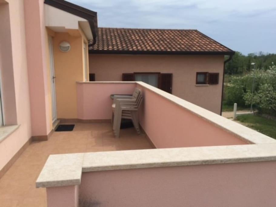 Apartment, 200M From Sea Brtonigla Luaran gambar
